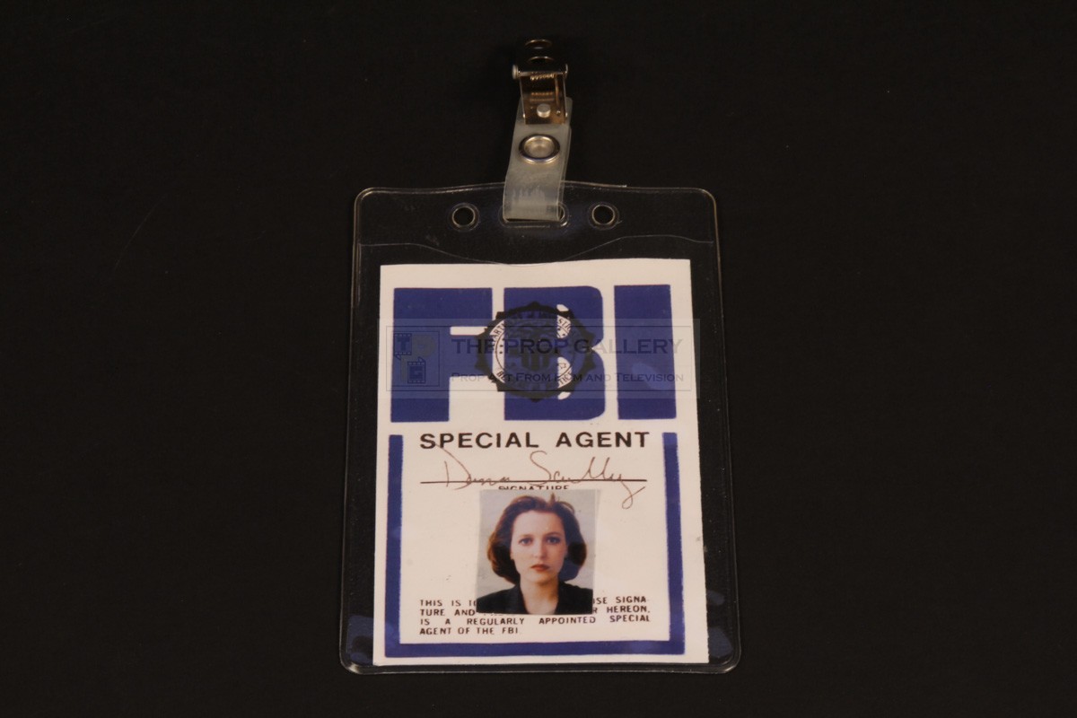 hitRECordJoe's tweet photo. Happy birthday to Dana Scully — born today on February 23th, 1964.. #TheXFiles https://t.co/vjgKbWZ5Zl