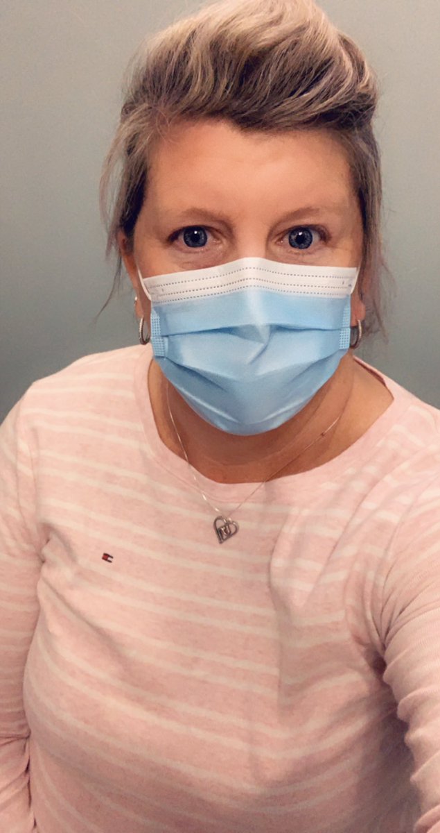 Jenclout's tweet photo. #PinkShirtDay Today and Everyday i stand against bullying. #Unifor2458Strong @UniforTheUnion @UniforLocal2458 @2458Women https://t.co/Obh5MNy754
