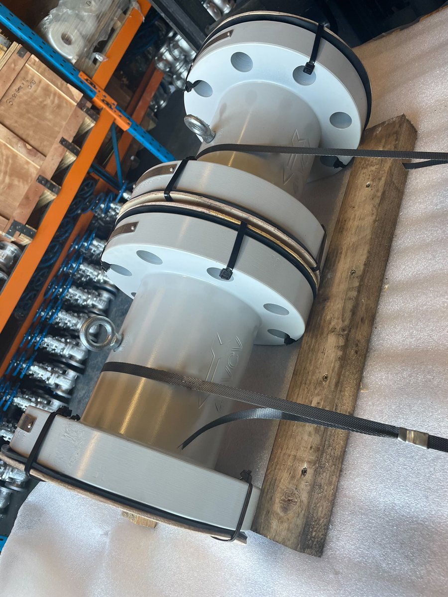I can’t say we’ve had many of these going out the door recently!  

2 x 4” horizontal non-slam check valves, LF2 body, 410 13%Cr disc &amp; seat, inconel X750 springs, flanged &amp; drilled ANSI B16.5 900RF ✅

Valves were sourced and supplied to site within 8 working weeks! #JCVLTD