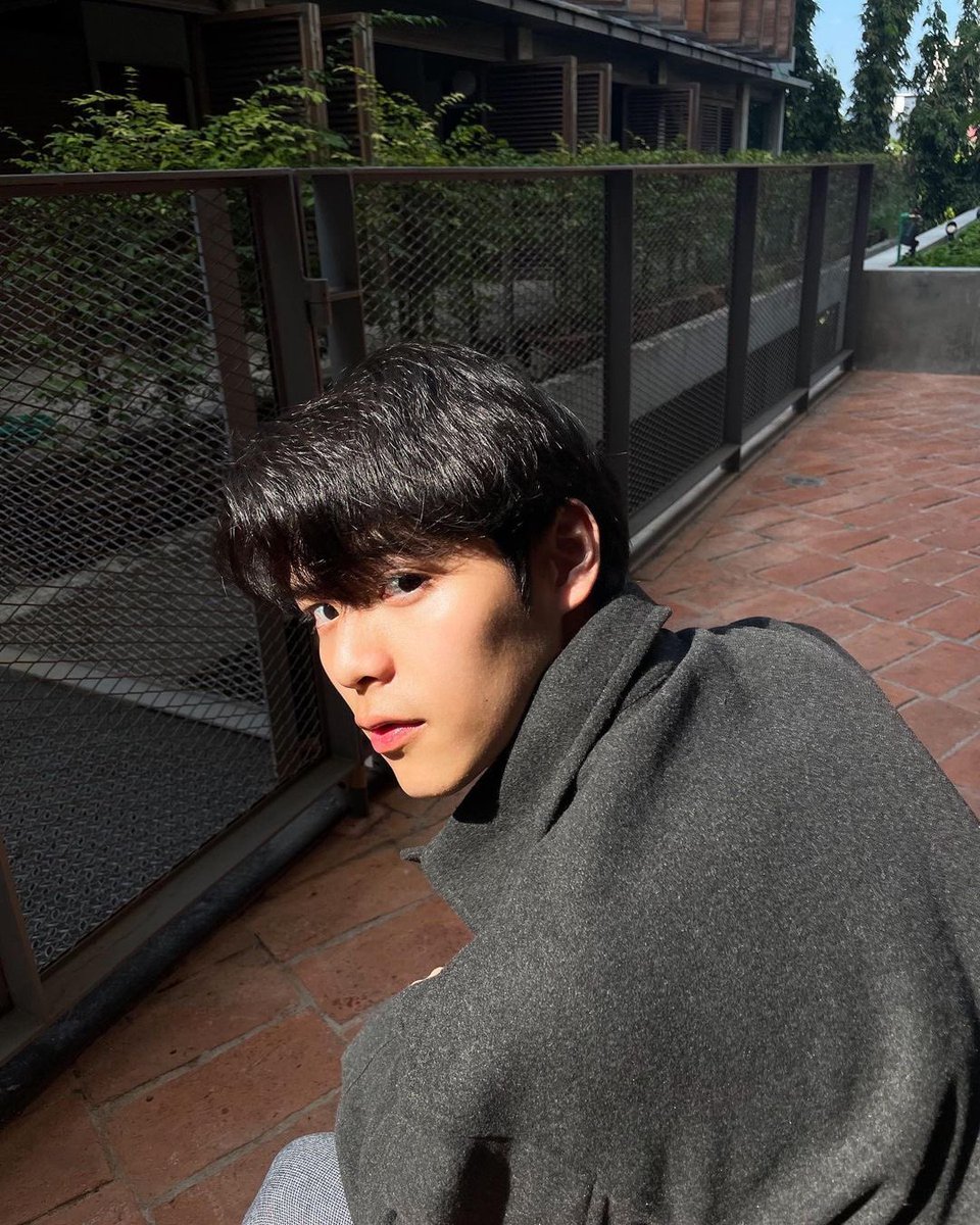 PoonOfficialFC's tweet photo. หล่อละลาย 🔥

IG update : poon_mit12

📍 https://t.co/0Pc0A3x80o

@poon_mit12
#poon_mit12 
#ปูนปูนคนอ��อง 
#Atime26 
#OurDaysรักได้ไหมนายไม่ยิ้ม https://t.co/NqChGIyeoJ