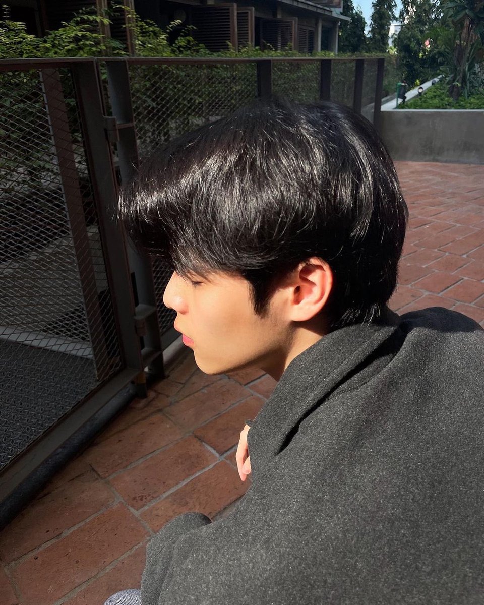 PoonOfficialFC's tweet photo. หล่อละลาย 🔥

IG update : poon_mit12

📍 https://t.co/0Pc0A3x80o

@poon_mit12
#poon_mit12 
#ปูนปูนคนอ��อง 
#Atime26 
#OurDaysรักได้ไหมนายไม่ยิ้ม https://t.co/NqChGIyeoJ