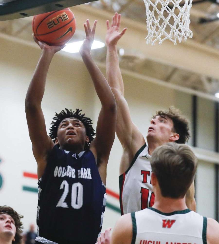 cp_hoops's tweet photo. ⁦@Martez_james24⁩ in his first playoff game as a sophomore goes for 21 points, 15 rebounds and was a defensive stopper in the paint. ⁦@RcsSports⁩ ⁦@bigsloan32⁩ ⁦@hoopinsider⁩ ⁦@RogasScott⁩ ⁦@ConroeSports⁩ #CavsCompete https://t.co/k1wzZh6phH