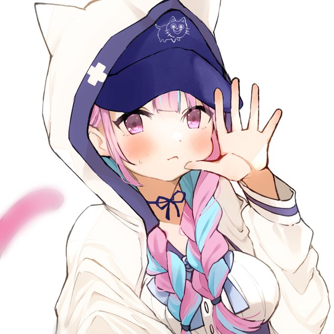 クルーに言われて渋々自撮りをすくあくあちゃ
#あくあーと #湊あくあ 
