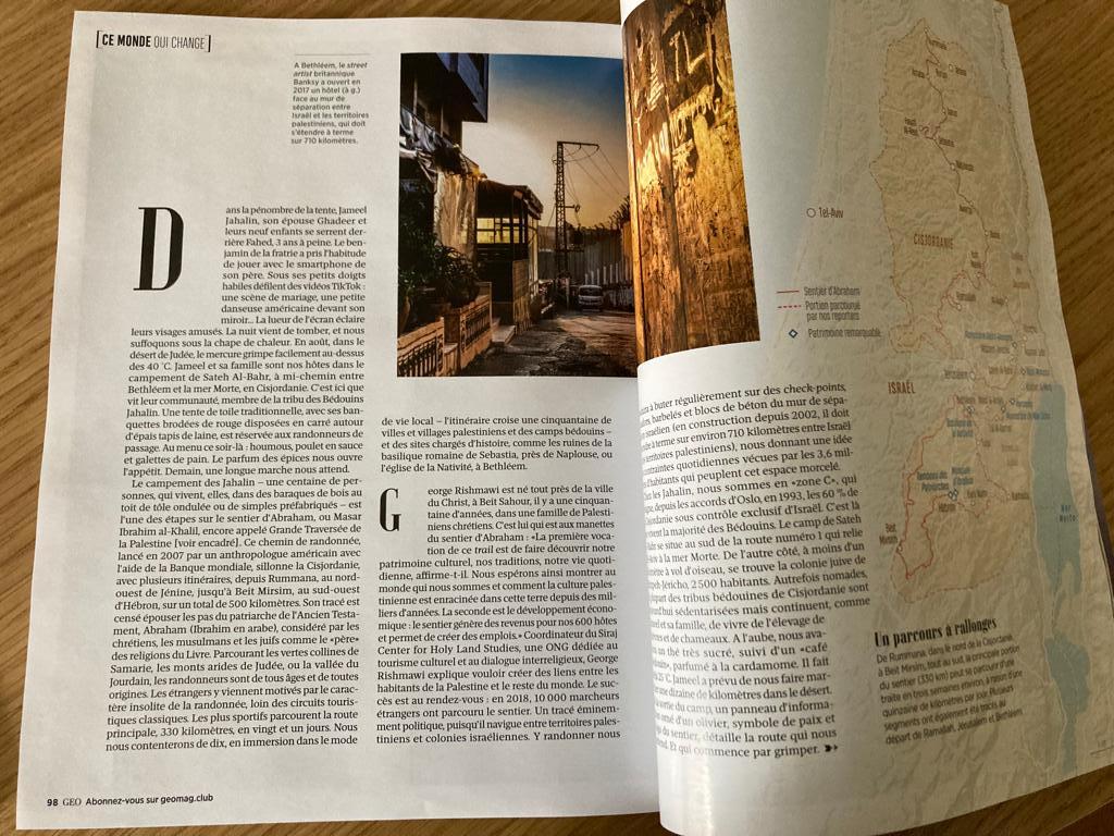 salomeparent's tweet photo. Dans le @GEOfr, 16 pages à lire sur le sentier d'Abraham qui traverse la Cisjordanie du nord au sud, où les randonneurs découvrent tout à la fois la beauté des paysages, les traditions palestiniennes et la réalité de l'occupation. Notre reportage avec @LaurePlayoust à la 📸 https://t.co/EyBtc02cu0