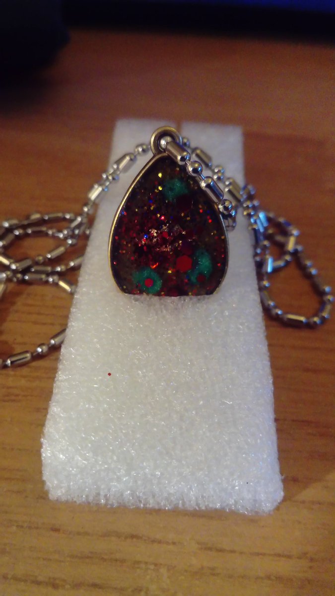 strangertimes3's tweet photo. Hi guys check out our channel STRANGERTIMES  for paranormal UFO ghosts and also epic MUDLARKING and RELIC HUNTING .ps I made the pendant in the pics. The rest we find https://t.co/7y4yBYHIM0