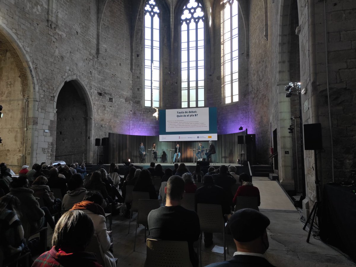 CampinginGirona's tweet photo. Avui hem participat en la Jornada #interclubs2022 del PTCB @costabrava on s'ha parlat de #sostenibilitat i #turisme 🌱🌍 https://t.co/5nPmnNCkQE