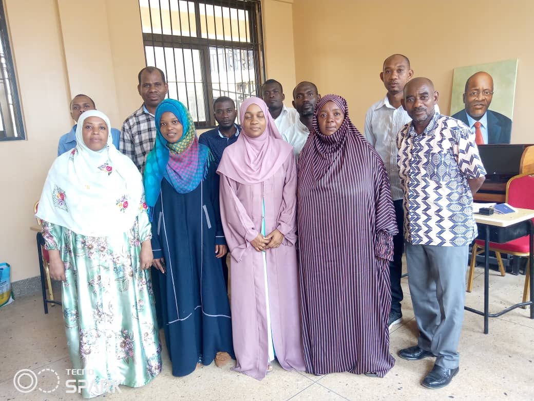 ystanzania's tweet photo. Great #YST workshop for teachers  in Zanzibar today. Thanks Ame @AmeirHajj Zanzibar-Unguja Regional Coordinator and all the teachers. Exciting plans to inspire students to get involved in #STEM research #grassroot #Science4DevelopmentWorks https://t.co/sjyPBv9FgF