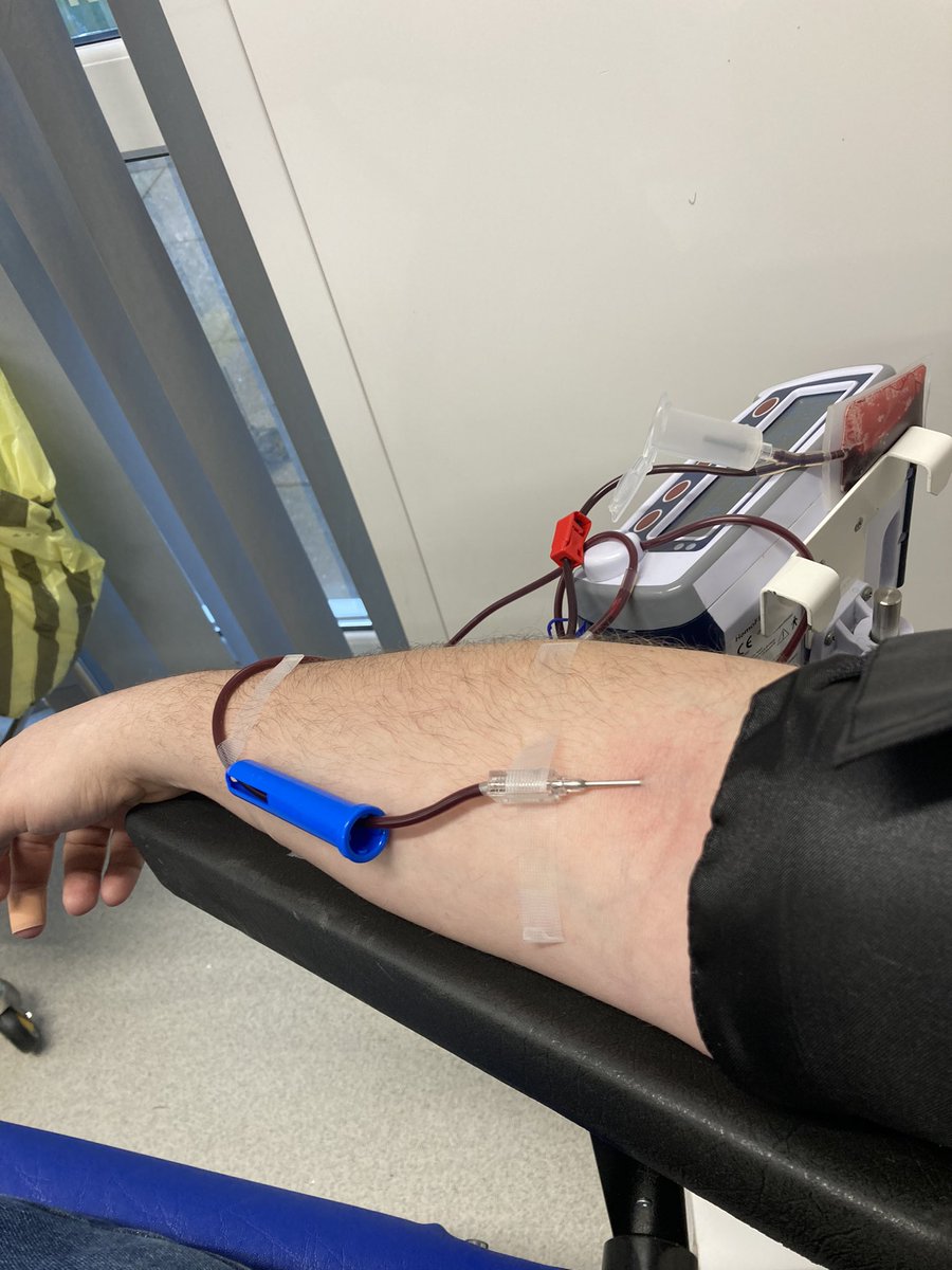 DavidA049's tweet photo. Give blood 🩸it helps #blood #Giveblood @NHSBT https://t.co/LKbrz8cVcL