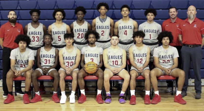 steadhoops's tweet photo. Another season comes and goes. Great job by this group to really change the culture. 20 plus wins is a big deal, making the playoffs is a big deal, and being high character young men is a big deal. Seniors good luck moving forward, underclassmen tighten up and let’s go!!! #22-6 https://t.co/yMVHKtuW1D