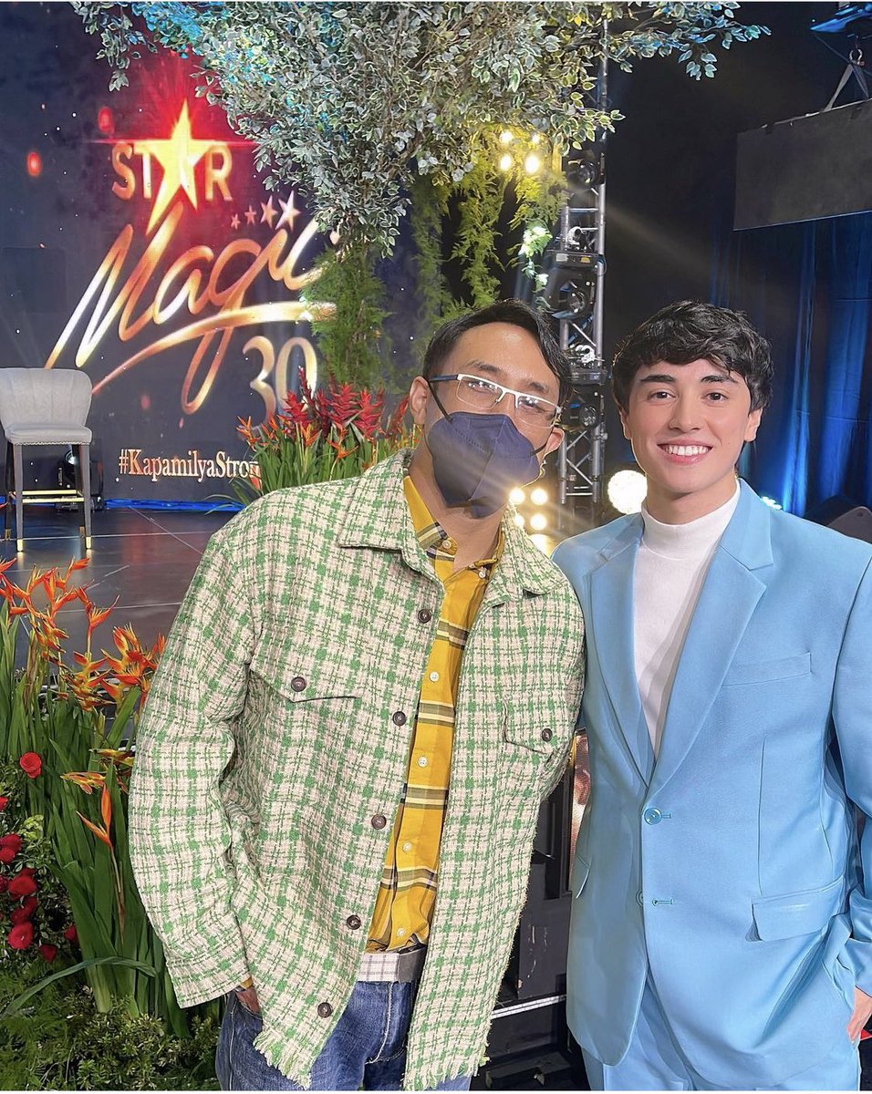 Bingkay84's tweet photo. Sobrang blooming..
Congrats Dong!

#MayWard
#MaymayEntrata 
#EdwardBarber https://t.co/ILAUVqlt8R