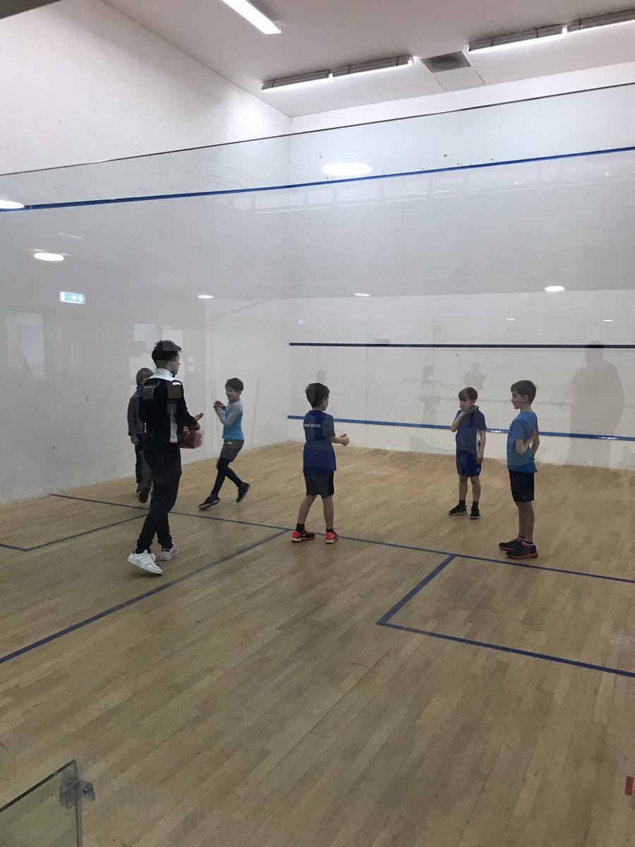 ASGHillpark's tweet photo. A fantastic first week of lunchtime squash @MerryleePS 👍🏻🏃🏻🏃‍♀️ a great opportunity to try something new 👏🏻 big thanks to Matt @squashcollectv and @newlandssquash for having us at the centre for the club 😁 @PEPASSGlasgow @AllanMcKay93 @Scottish_Squash https://t.co/nQX3LKcfYS