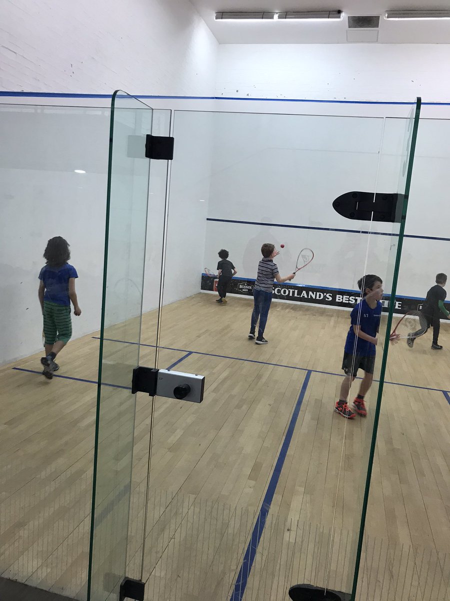 ASGHillpark's tweet photo. A fantastic first week of lunchtime squash @MerryleePS 👍🏻🏃🏻🏃‍♀️ a great opportunity to try something new 👏🏻 big thanks to Matt @squashcollectv and @newlandssquash for having us at the centre for the club 😁 @PEPASSGlasgow @AllanMcKay93 @Scottish_Squash https://t.co/nQX3LKcfYS
