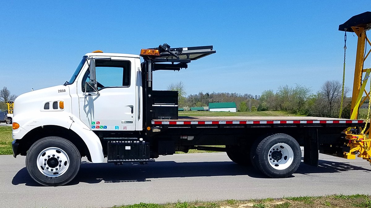 TMAtrucks's tweet image. Did you know Site-Safe Truck Sales can retrofit an old truck into a quality TMA truck at a reasonable price?  You supply the truck, we supply the know how.   Give us a call today to learn more at 800-388-6884 or visit us on the web at ow.ly/aXse50I1wQz.