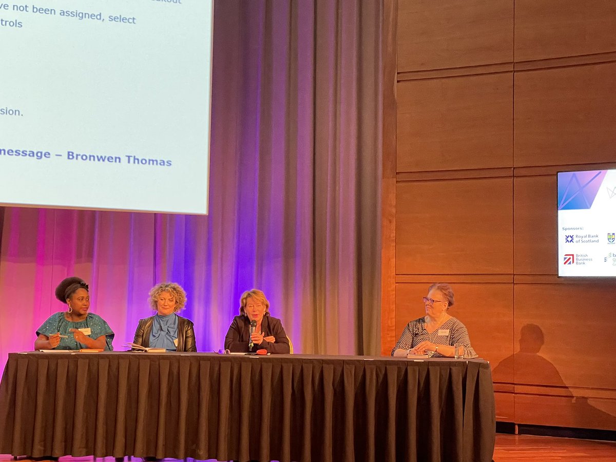 Workshop session: #WomeninBusiness &amp; #Wellbeing and we have such a great panel with <a href="/MatovuPheona/">Pheona Matovu</a>, Liberty Bligh, <a href="/MelFindYourFlow/">Melanie MacIntyre</a>, <a href="/PoonamOBE/">Dr Poonam Gupta OBE</a> and <a href="/MichelleThomson/">Michelle Thomson</a>.