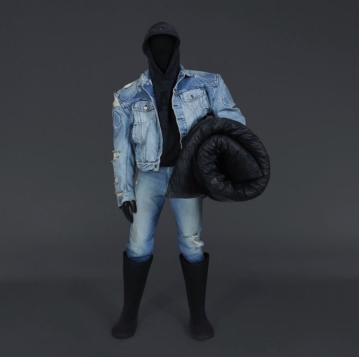 YE AND DEMNA INTRODUCE YEEZY GAP ENGINEERED BY BALENCIAGA.