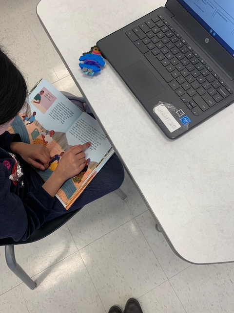 AshtonMeadowsPS's tweet photo. #HappeningNow in the Library - students from @ClassCommons are reading the @ForestofReading Silver Birch Express books and completing their activities. https://t.co/p6LO5AA3x7