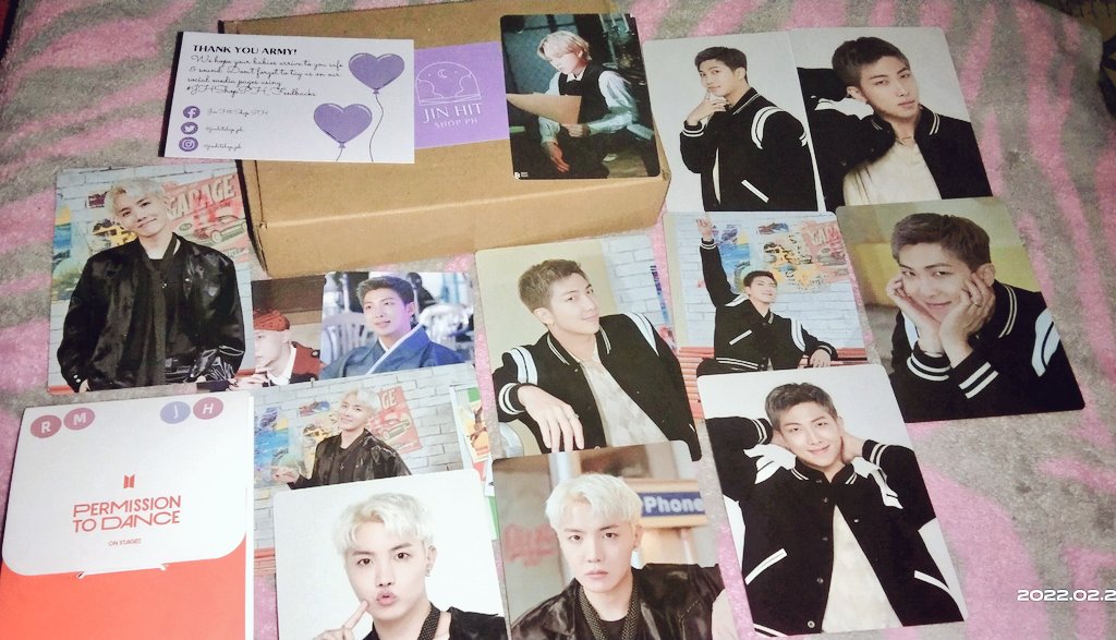 yoongjinnie_'s tweet photo. TYSM @jinhitshop_ph for the hassle free and smooth transaction. Joonie and hobi got home safe! 😍😍😍 Thanks for the freebies! Till next.. 💜💜💜

#JHShopPH_Feedbacks https://t.co/erKFO4oX2Z