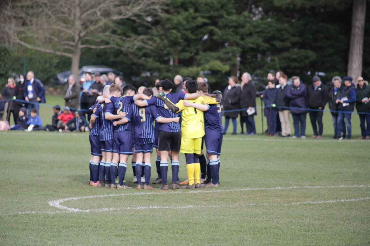 readingsch's tweet photo. It's time for kick-off...
#OldRedingensians #ReadingWay #ReadingSchoolFamily #WeAreRedingensians #RSSport #readingfc #royals150 #MatchDay https://t.co/lNhmWGdYGO
