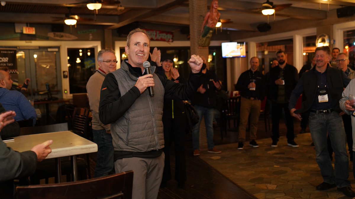 IMGmotorcoach's tweet photo. What a great evening we had catching up with our industry friends and partners. #TwoTogether 2.22.22 a date to remember. Thanks to @PrevostCar and @MCIcoach for sponsoring this event! #WorkingTogether #GoIMG https://t.co/Aw2qSEabBJ