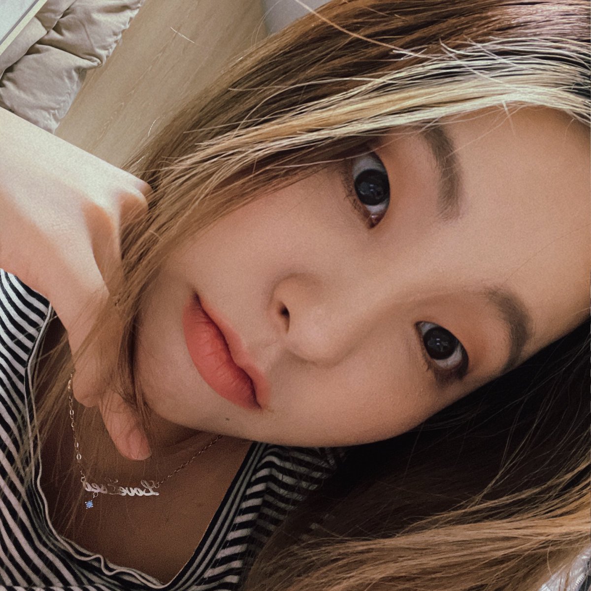 LUNARSOLAR_'s tweet photo. [#이서]

오늘도 베이비들 덕분에 힘을 냈지 🍀
우리 이쁜이들 🦦🍀
서랑한다아아아 🍀💛

#루나솔라 #LUNARSOLAR #ESEO #서랑둥이현져니 https://t.co/8WztTRm17o