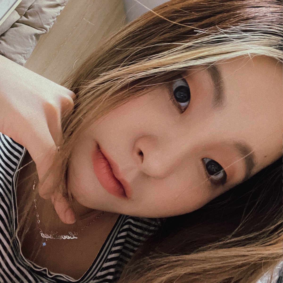 LUNARSOLAR_'s tweet photo. [#이서]

오늘도 베이비들 덕분에 힘을 냈지 🍀
우리 이쁜이들 🦦🍀
서랑한다아아아 🍀💛

#루나솔라 #LUNARSOLAR #ESEO #서랑둥이현져니 https://t.co/8WztTRm17o