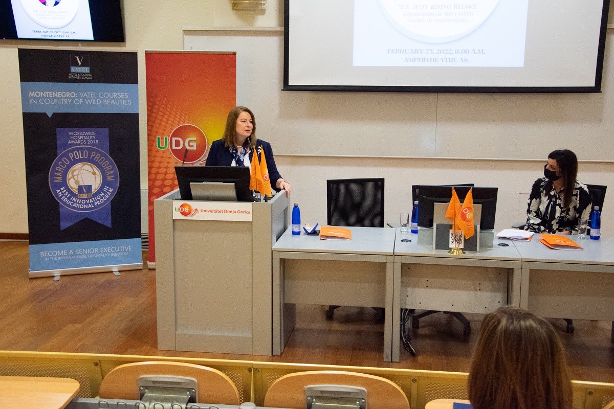 Great conversation today w/<a href="/UDG_Montenegro/">UDG</a> students about the importance of int'l academic exchanges in the development of 🇲🇪’s tourism industry. I enjoyed hearing from these future hospitality sector professionals – an area of great potential &amp; major economic importance for 🇲🇪!