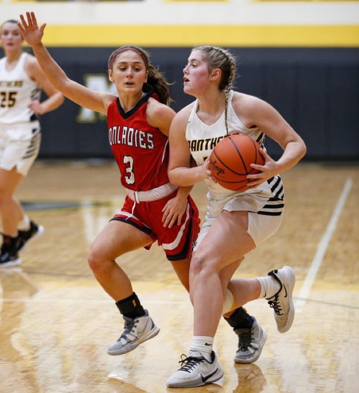 DayMetroHoops's tweet photo. Congrats to '24 @StewartJessee and '23 @beanjacobs25 (Miami Trace HS) for All FAC League Honors!! Jessee and Bean will be running with NB '23 Team Welch on @PGHCircuit this Spring. @TraceWbb @JDabbs86 @PGH_Ohio @Bwelc5Brian @CoachDPark2024 @CoachKBarlow https://t.co/dy4dIOyIlX