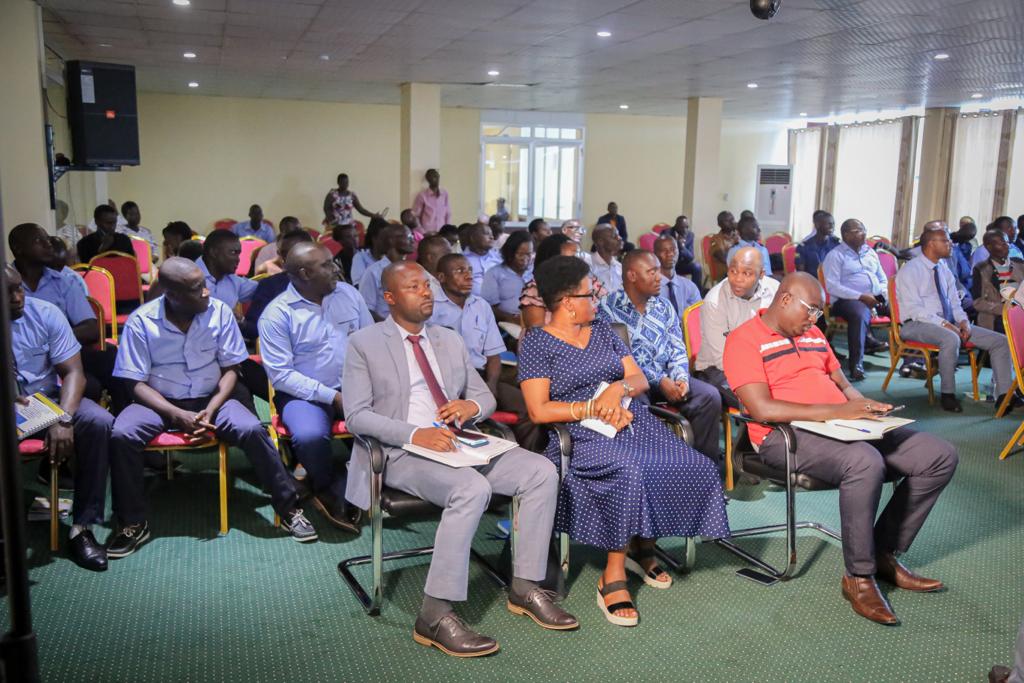 Umuringa Magazine tweet media