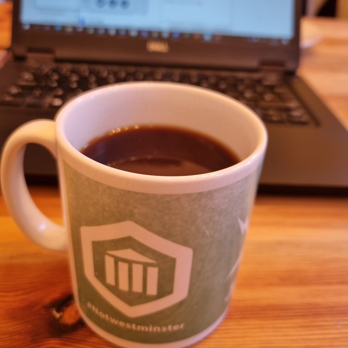 SpencerLWilson's tweet photo. @Notwestminster My #OneBestHope is that we don't let the vibrancy of our local democracy fade away, like the colour of an old cup. Also, that we fill more cups with Oxo on cold days. https://t.co/wlBJWfCvLs
