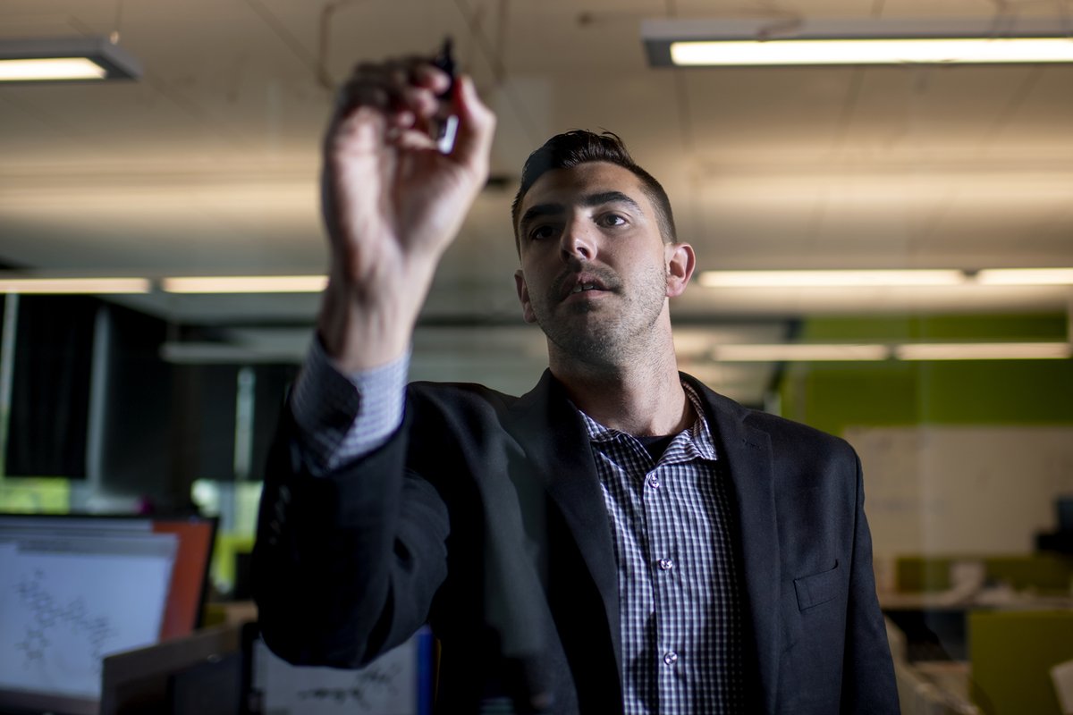 NortheasternCOS's tweet photo. Congratulations to assistant professor of chemistry and chemical biology @StevenLopez_neu on earning an @NSF career grant for his work on multiscale photodynamics simulations in solvated and crystalline environments! https://t.co/f1xoZb28fG