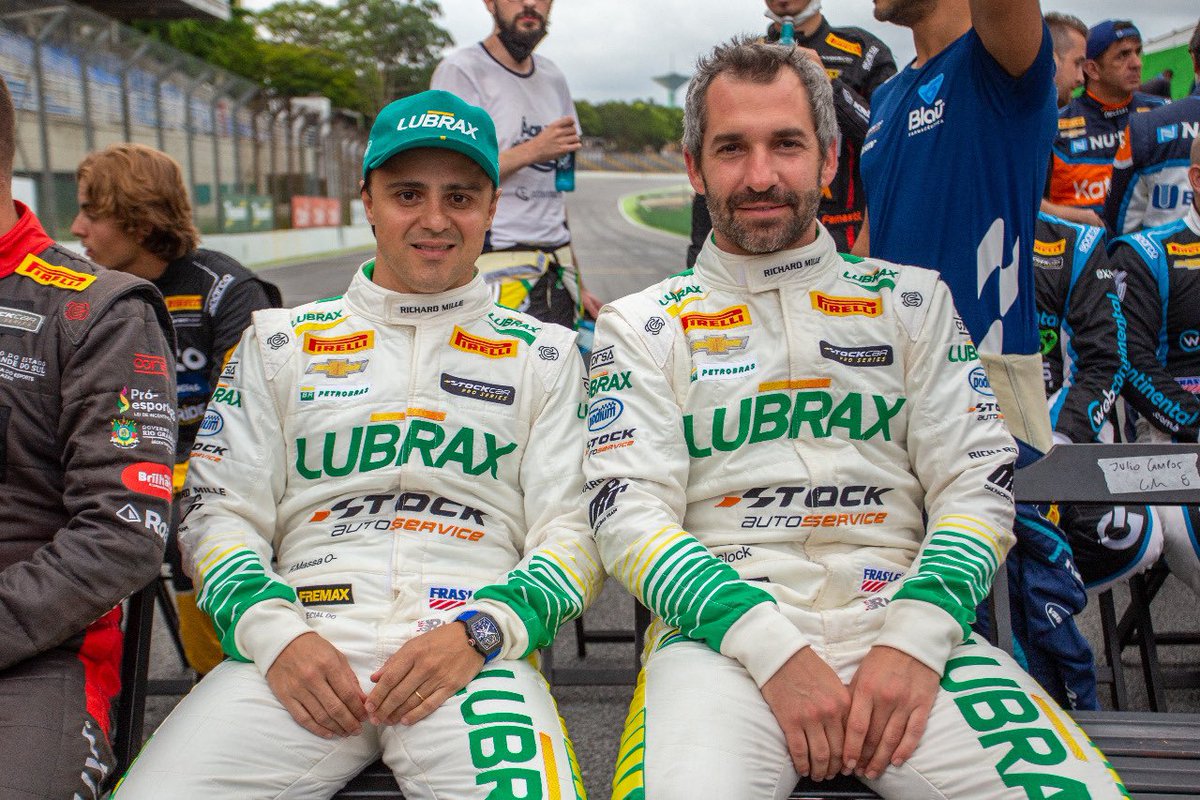 MassaFelipe19's tweet photo. Algumas das minhas fotos favoritas da abertura da temporada em Interlagos com meu parceiro @realTimoGlock.
-
Some of my favorite shots from the 1st round at Interlagos!
#lubraxpodiumstockcarteam #stockcar #stockautoservice ##oakracingteam https://t.co/MdISPwe4U0