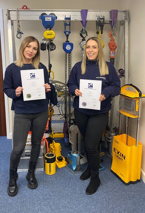 WORLIFTS                             #thinksafety tweet media