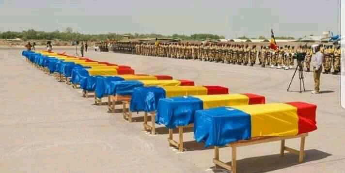 Succes_MASRA's tweet photo. Hommage à nos soldats tombés dans le lac en affrontant l’obscurantisme terroriste. #RIP vaillants soldats. Cette guerre de civilisation, nous la gagnerons ensemble. MS https://t.co/6CyGqAM3rT