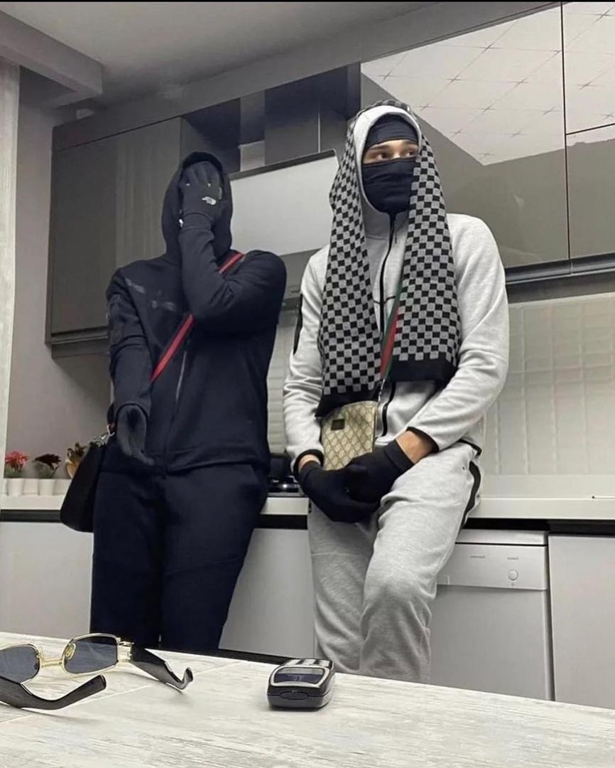 MohamedWiiz's tweet photo. @KaayMadiayela
 Ensemble Nike Tek 
💰:25000f 
@MamadouJohn1 @Mr_lamine_6c
@Mowiizard  @salihateBihhh @Coumbah_GS @Nabyleu  @MbkNdiaye  @salihateBihhh @Papa_2Du @atoumanee @djibril_otaku  @AbyMbaye13 @ya_Ahmedd @dimpled_miss @MamiDia5 @AngelinoPapis @Awa_mouAbabacar @AbyMbaye13 https://t.co/Ure40Oq6QT