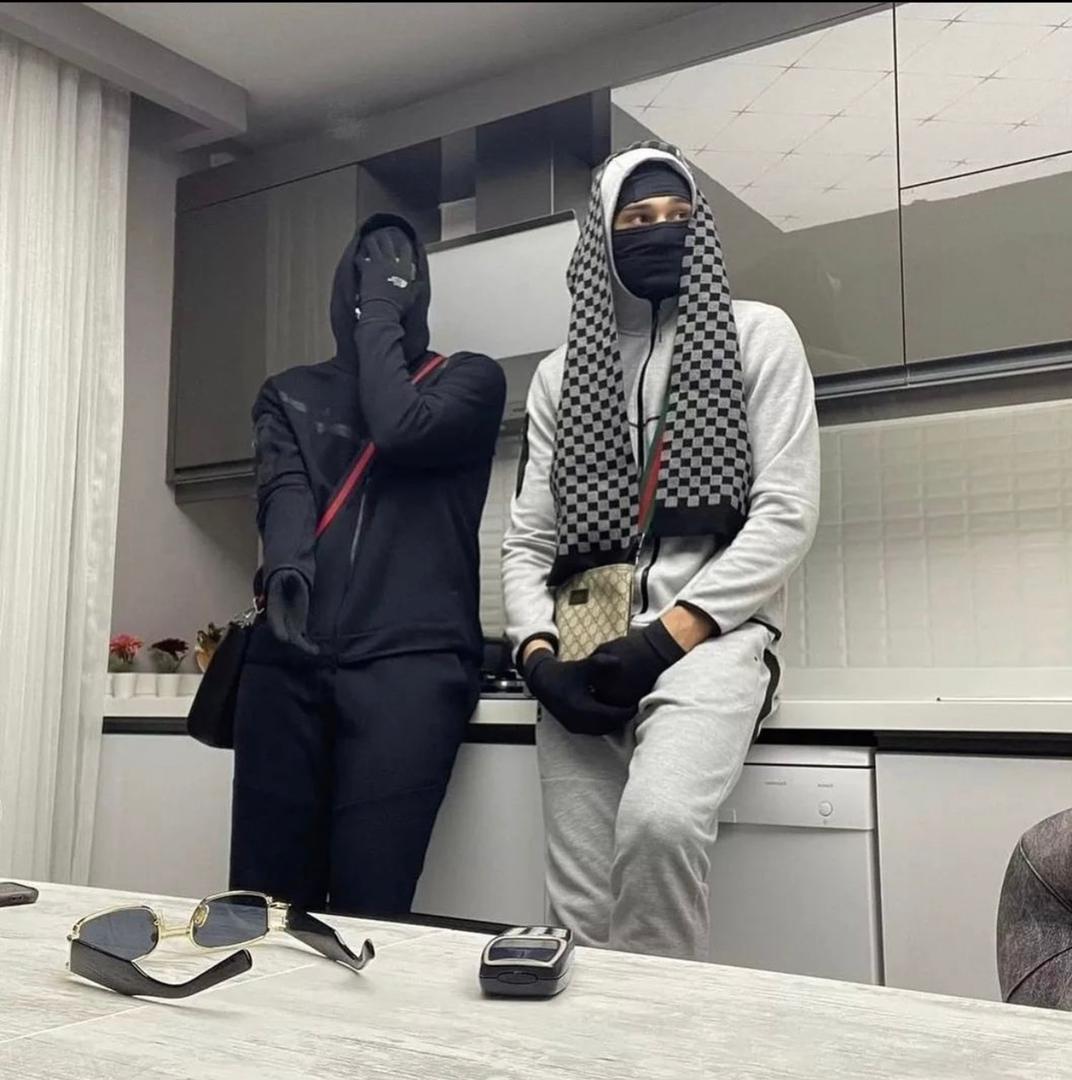 MohamedWiiz's tweet photo. @KaayMadiayela
 Ensemble Nike Tek 
💰:25000f 
@MamadouJohn1 @Mr_lamine_6c
@Mowiizard  @salihateBihhh @Coumbah_GS @Nabyleu  @MbkNdiaye  @salihateBihhh @Papa_2Du @atoumanee @djibril_otaku  @AbyMbaye13 @ya_Ahmedd @dimpled_miss @MamiDia5 @AngelinoPapis @Awa_mouAbabacar @AbyMbaye13 https://t.co/Ure40Oq6QT