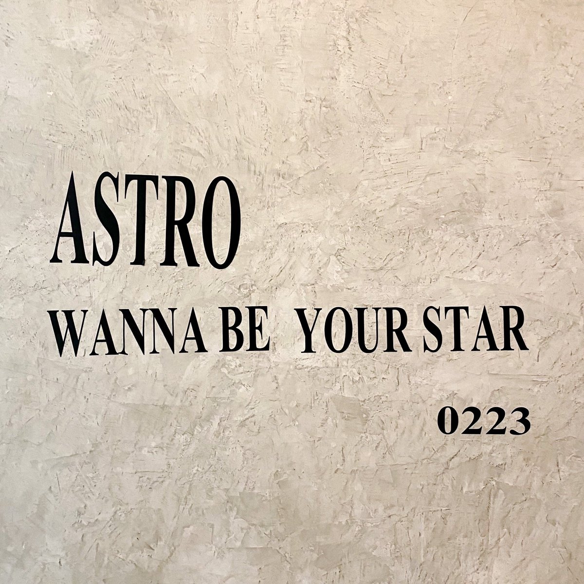 keyutuan's tweet photo. ได้รูปได้ความสุขได้ give away กลับมาเยอะแยะเลยแง 💜 ㅡ happy to be aroha kub ✨
#ASTRO_6th_Anniversary 
#ASTRO6th #อาสโทร6ขวบ https://t.co/5aSYzq0SN6