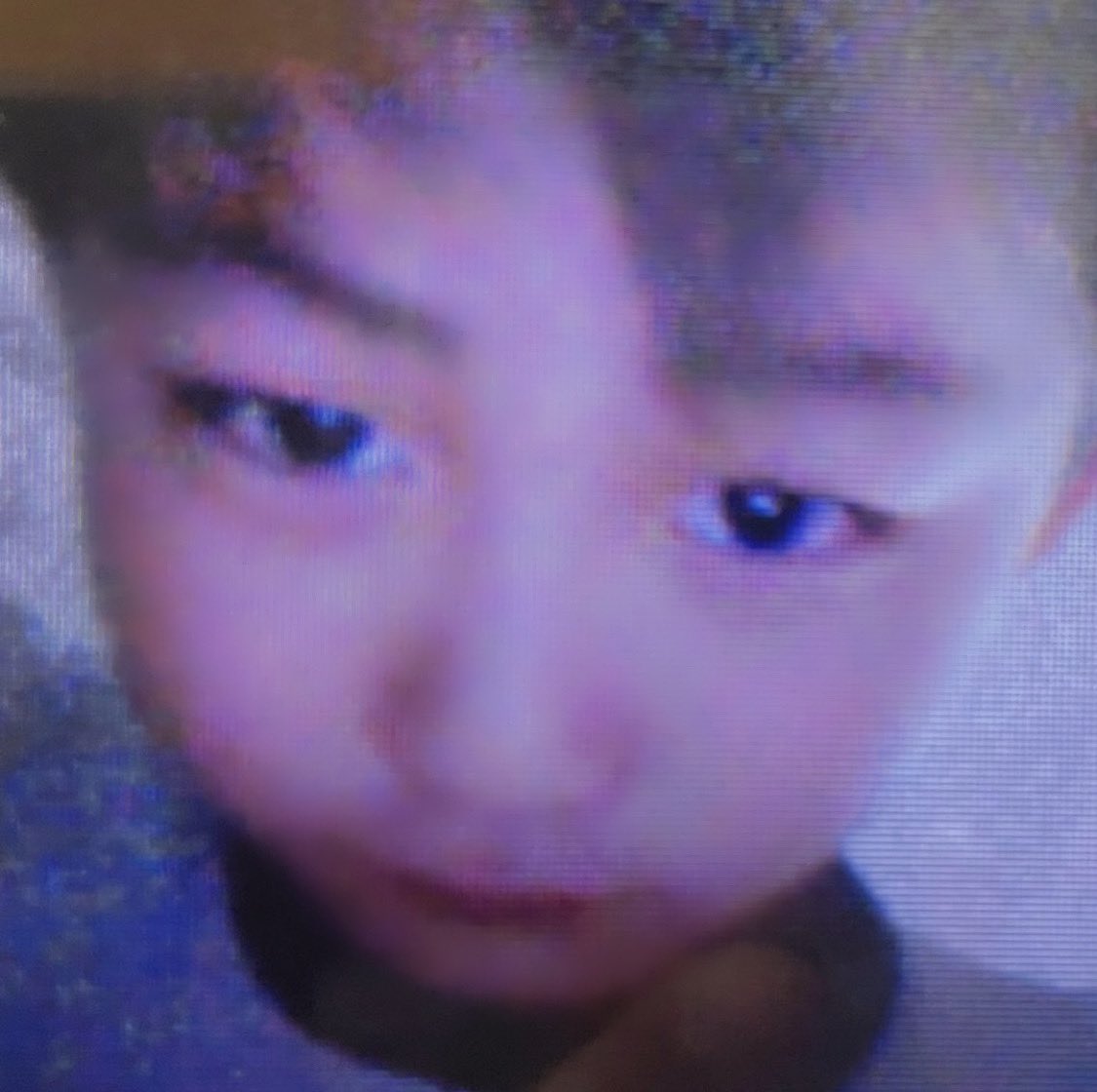 wonderORmagic's tweet photo. 어떻게 이 애기가,          이렇게 큼? https://t.co/TucF5SdeAU