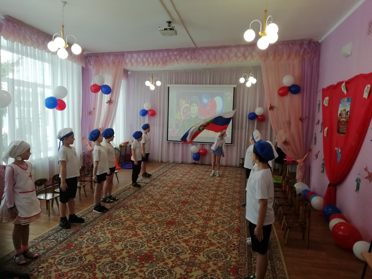 ds56_tgl's tweet photo. В преддверии праздника "День защитника Отечества" в @ds56_tgl традиционно прошли праздничные мероприятия. Ребята участвовали в эстафетах, пели песни и читали стихи.  Поздравляем всех мужчин с праздником! https://t.co/VDTaJ9JH41