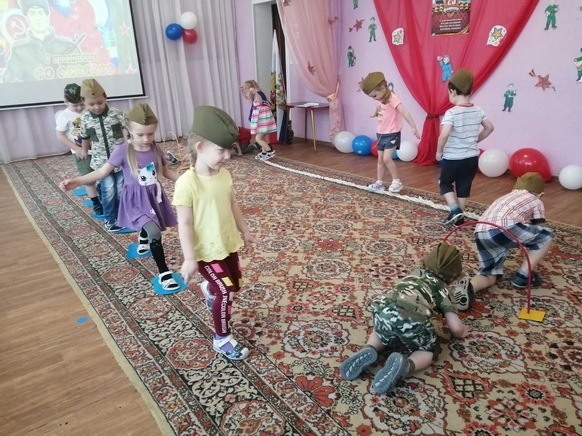 ds56_tgl's tweet photo. В преддверии праздника "День защитника Отечества" в @ds56_tgl традиционно прошли праздничные мероприятия. Ребята участвовали в эстафетах, пели песни и читали стихи.  Поздравляем всех мужчин с праздником! https://t.co/VDTaJ9JH41