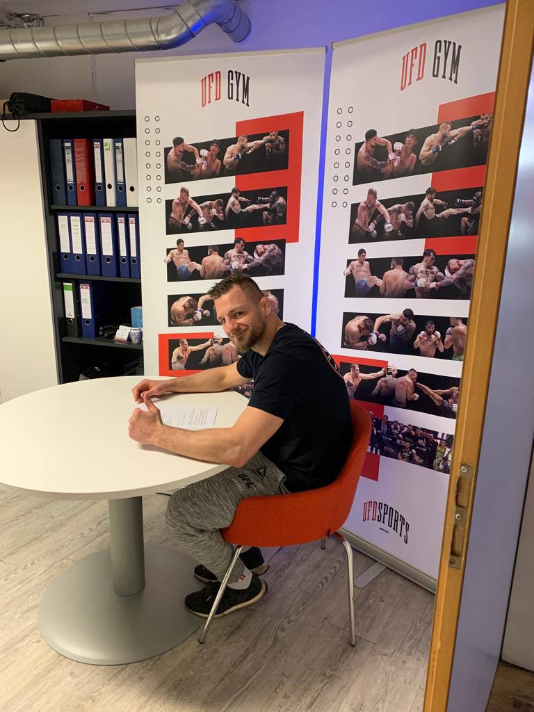 DavidZawada's tweet photo. New coming soon ✍️🆕
#mma #ufc #bellator #aca #ksw #onefc #oktagonmma #eaglefc #cagewarriors #pflmma
@UFD_GYM https://t.co/527QmWlR69