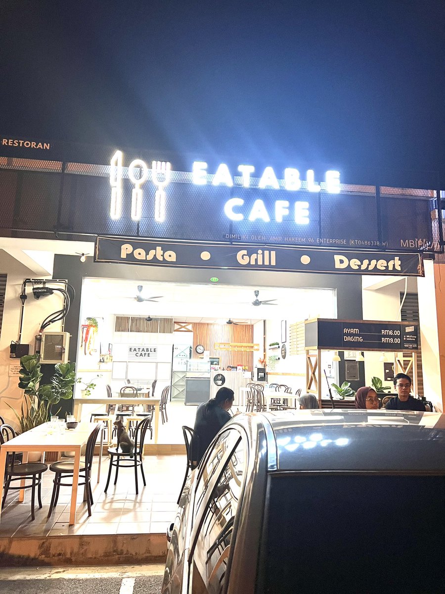 iffgone's tweet photo. Kedai yang underrated sebab makanan sedap, murah, portion banyak tapi tak viral. Semoga bisnes diorang makin maju. https://t.co/uTIaK1Xo0s
