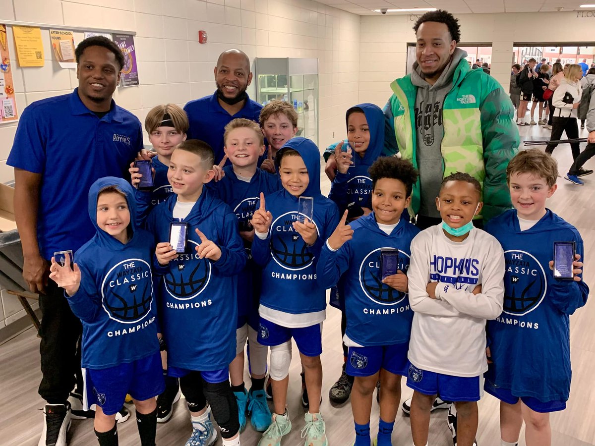 Thankful shout-out to HRBBA Alum Amir Coffey for cheering on our 4th Grade A team as they took the Championship at Wayzata last weekend. 👍🦁👍