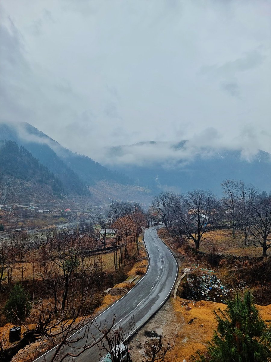 Junaidbhatphoto's tweet photo. Uri ❤️ https://t.co/iVzBCZIMdu