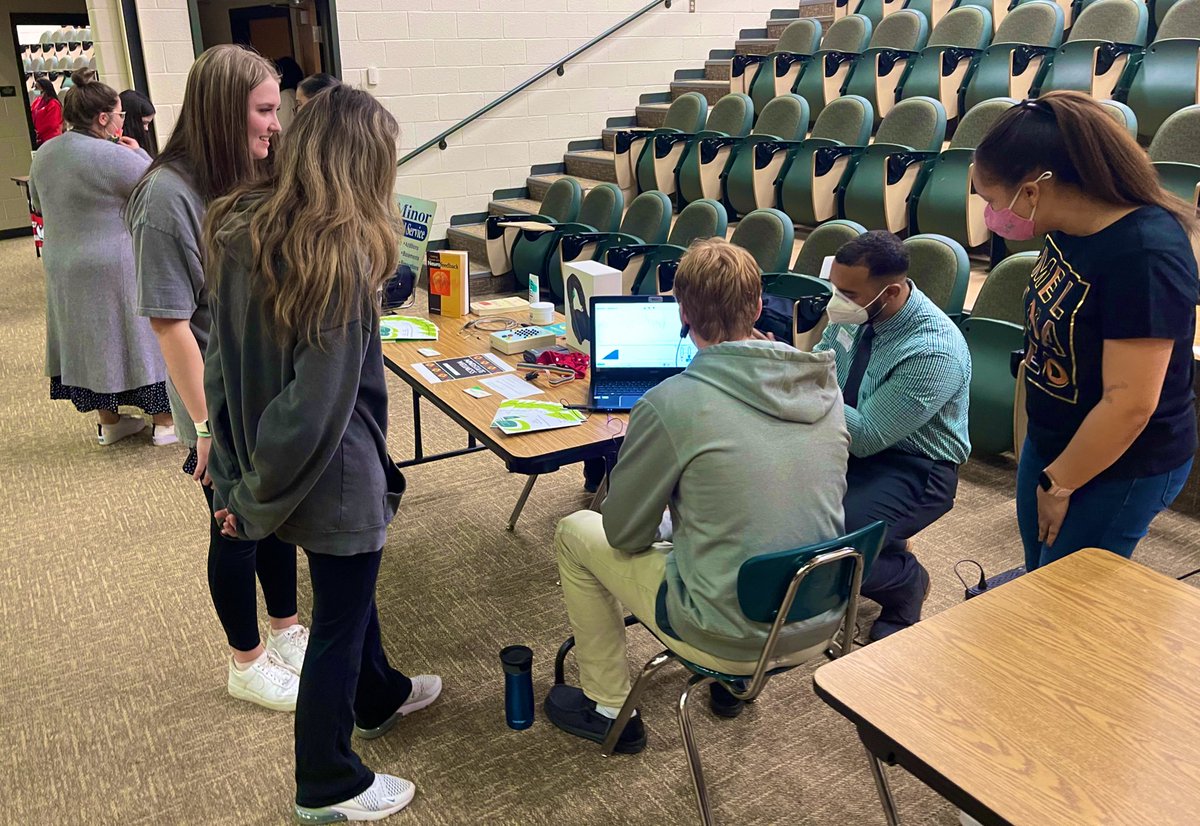 Ms. Williams 🧁🧪📣✊🏾 tweet media