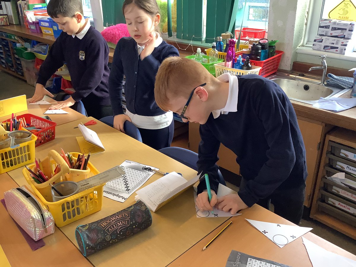 P5MMorayPS tweet media