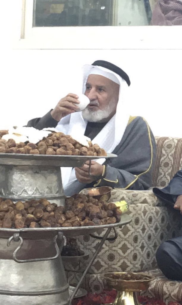 -

( اللهم ربّ الناسِ أذهِب البأسَ
 اشفِ انت الشافي لا شِفاءَ 
إلا شفاؤك شفاءً لا يغادرُ سَقماً )

دعواتكم لجدي/
محمد خلف بن وريّع
يرقد حالياً بالعناية المركزة،

اسأل الله عز وجل ان يتقبل اعماله ويغفر سيئاته 
ويجعل ماأصابه من مرض رفعه له وكفارة للذنوب.

لاتنسونه من صالح دعائكم ..