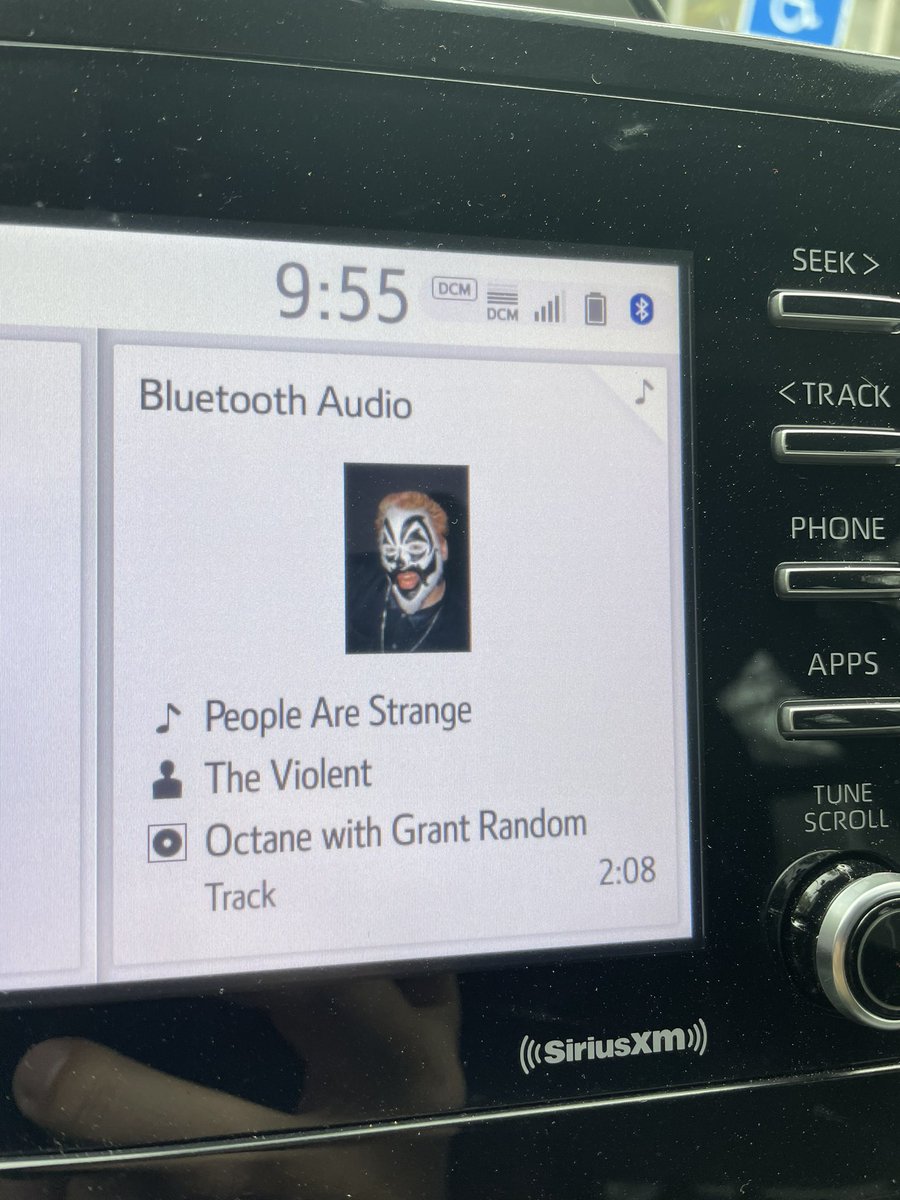 codycnnll's tweet photo. @SXMOctane my car sometimes adds random pictures to bands, but this one had me laughing hard. https://t.co/HyS23y1v26