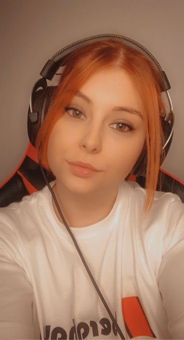 🥰🥰🥰🥰🥰 https://t.co/UYD6gAb4lb