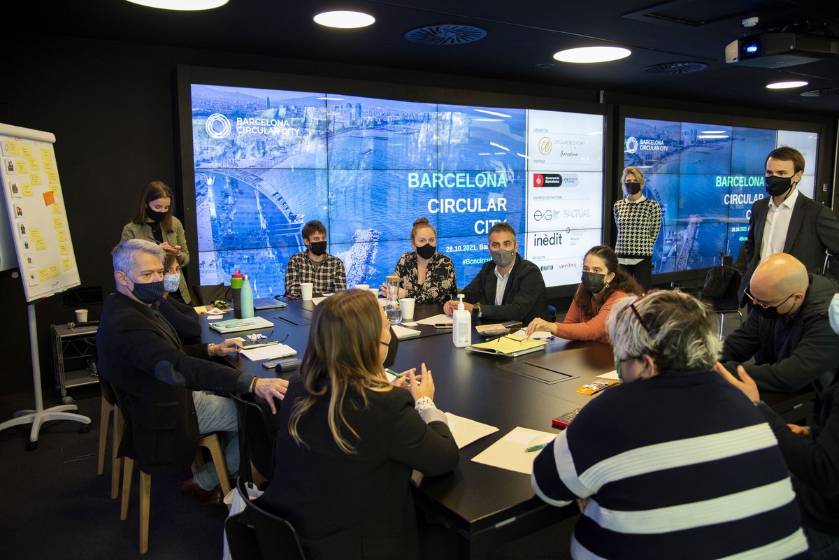 CecBarcelona's tweet photo. + 80 circular solutions were identified during Barcelona Circular City. 
Many thanks to our partners @barcelonactiva, @eig_c2c, @ineditinnova, @GoFactual, @TecnoCampus for their support.  
Download the report → https://t.co/9Ut4Oc69xG. https://t.co/B60wCkK1Q6