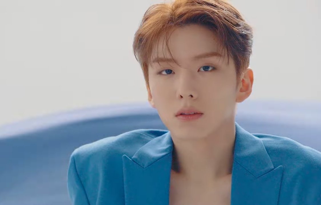 minuloveonly's tweet photo. Please kihyun looks so hot😮

KIHYUN VOYAGER CONCEPT FILM
#KIHYUN #기현 #VOYAGER 
@OfficialMonstaX https://t.co/zM2kqhBLwq